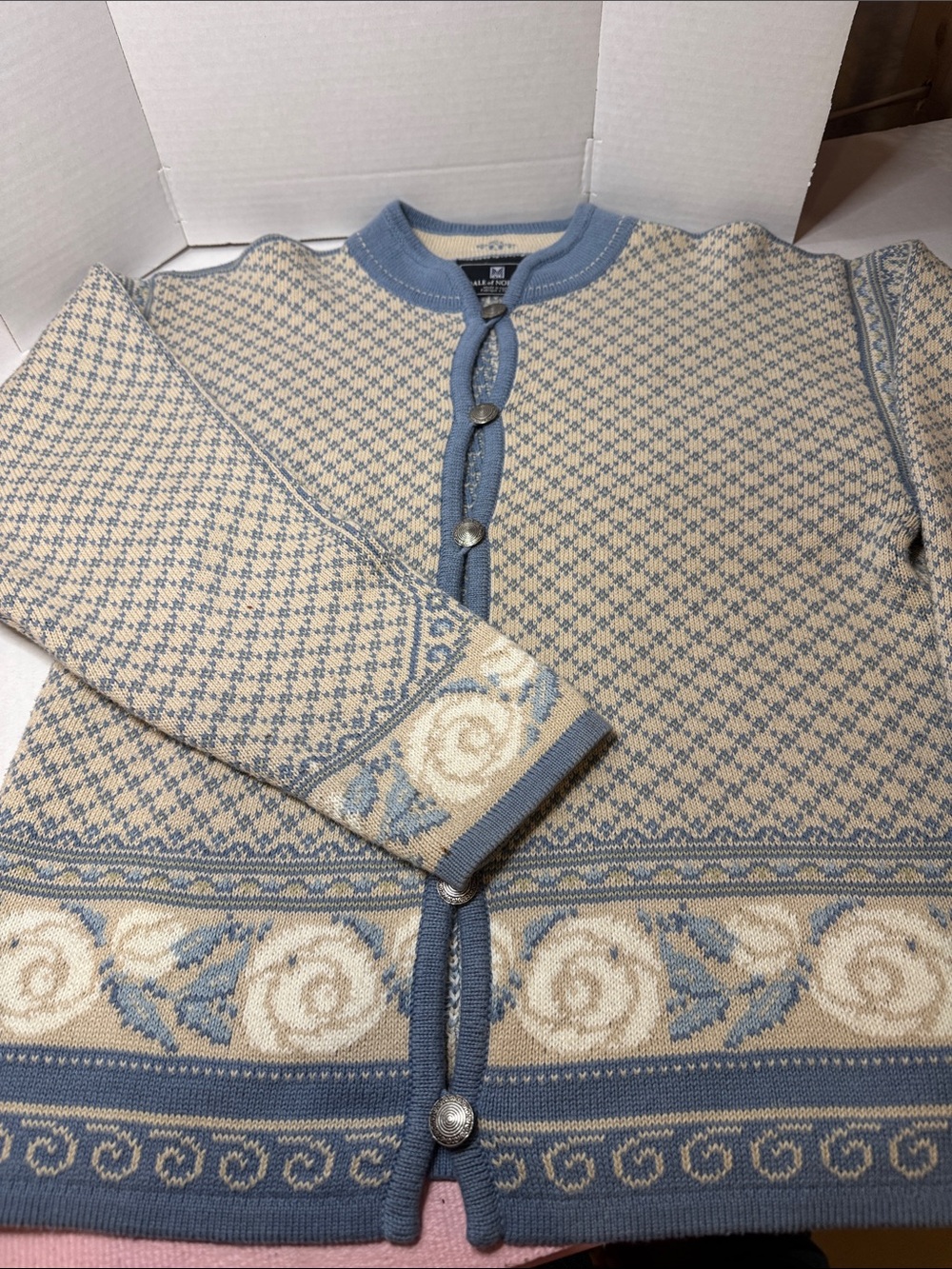 Dale of Norway Blue and Cream Floral-Trim Cardigan